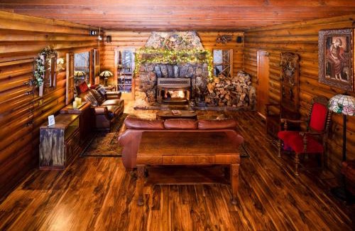 Big Bear City Cama Y Desayuno | Gold Mountain Manor
