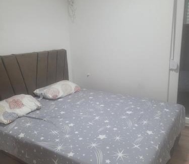 Valjevo Apartamento | Golden Apartment