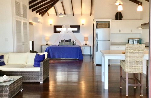 Plantation Apartamento | NUEVO ~ Estudio moderno de playa en plantación tranquila * CABANA DEL SUR * SOLO ADULTOS *