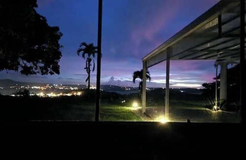 Nuevo Arenal Casa | Golden Clouds