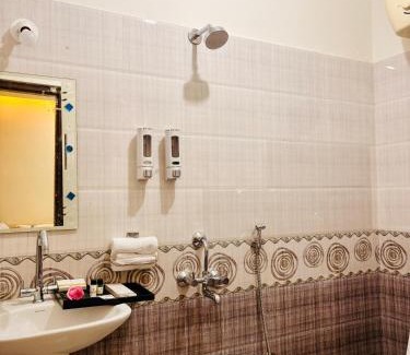 Anekal Hotel | Golden Farms Resort