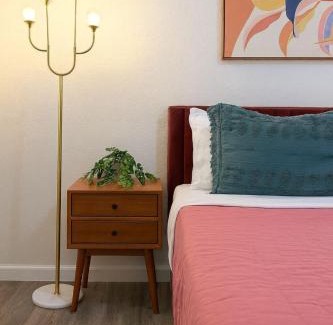 Holly Casa | Golden Girls Retreat at ATX Downtown, Grill, Walk to Best Eats and Lake