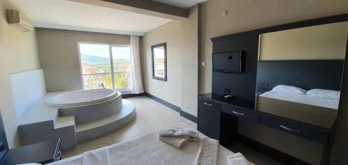 Oludeniz Hotel | Golden Life Resort Hotel & Spa