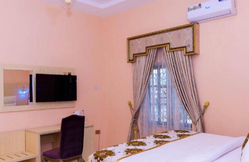 Enugu Hotel | Golden Movida Hotel Enugu
