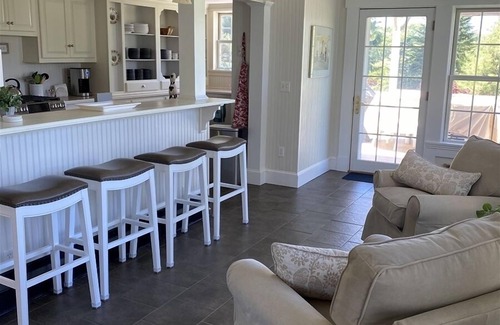 Owls Head Casa | GOLDEN OWL - Town of Owls Head