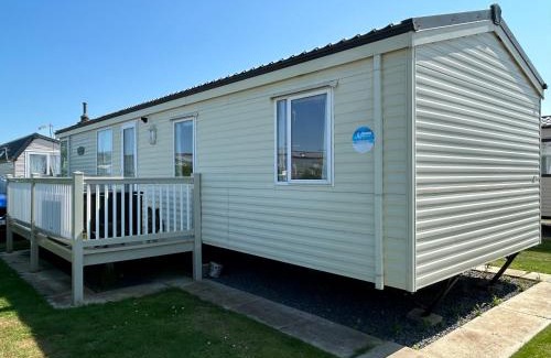 Chapel Saint Leonards Casa | Golden palm 8 birth holiday home