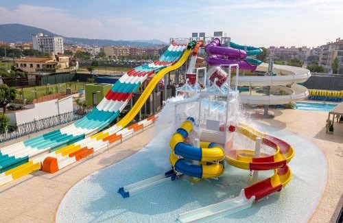 Pineda de Mar Hotel | Golden Taurus Aquapark Resort