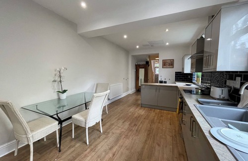 Norwich Casa | Golden Triangle Townhouse