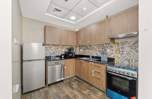 Jumeirah Village Triangle Apartamento | Golden Wood Views