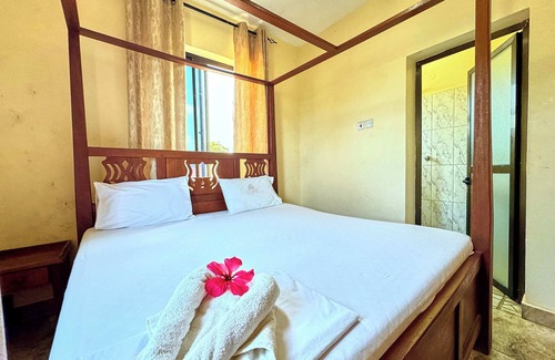 Tiwi Hotel | Goldstone Hotel