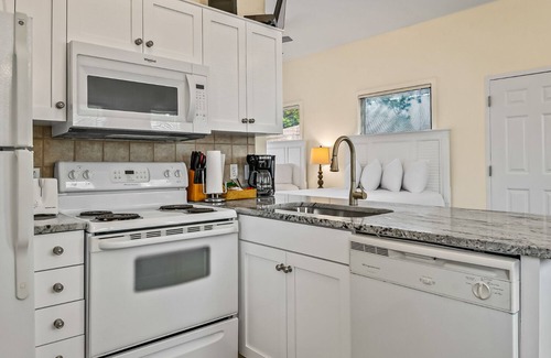 Carrabelle Villa | Golf Bungalow 1bed/1bath