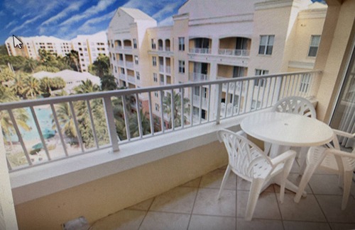 Weston Complejo | Golf community located between the Everglades and Ft Lauderdale