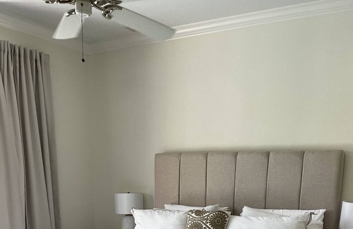 Tropical Cove Villa | Golf course community