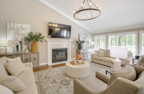 Hot Springs Village Casa | Golf Course View Elegant Hot Springs Village Home
