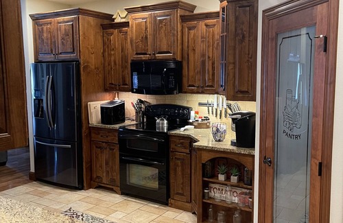 Brookline Station Casa | ¡Una casa espaciosa, perfecta para familias muli!