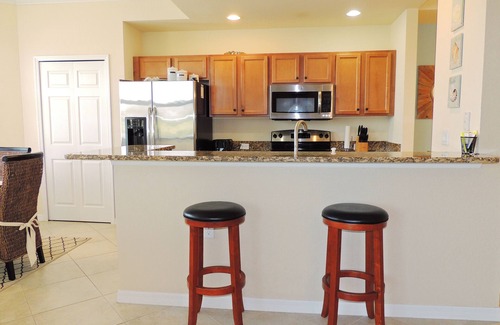 Bradenton Condominio | Golf, Lake, Paradise!