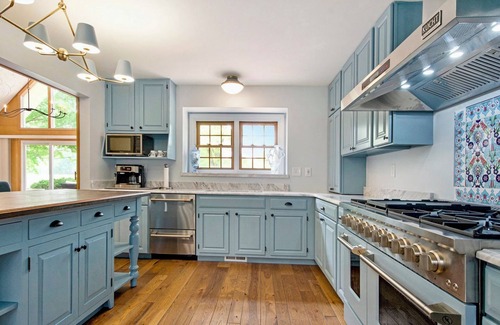Grand Blanc Casa | Golf n Ski Spacious 5 bedroom house on the course home of the Ally PGA Tour