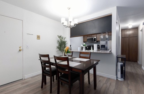 San Carlos Apartamento | Golfcrest Getaway, Foosball, Near UC SD, King Beds, Jacuzzi, Fits 6 Guest, 2 BDS