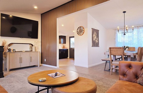 Pequot Lakes Casa | Golfers, e-bike enthusiasts, boutique lovers, girls/guys/family getaways