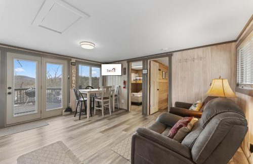 Kimberling City Casa | Gone Fishin cabin