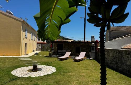 Velonades Casa | Goninos Jacuzzi Suite
