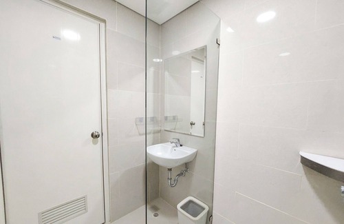 Kesawan Apartamento | Good Deal and Homey Studio Podomoro City Deli Medan Apartment