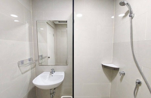 Kesawan Apartamento | Good Deal and Homey Studio Podomoro City Deli Medan Apartment