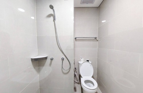 Kesawan Apartamento | Good Deal and Homey Studio Podomoro City Deli Medan Apartment