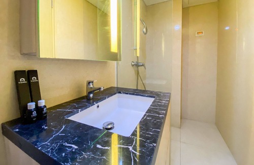 Semarang Apartamento | Good Deal Studio Apartment At Warhol (W/R) Residences