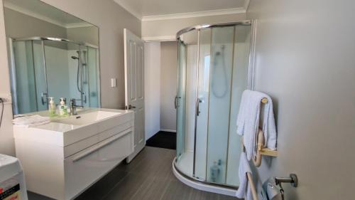 Pukehangi Casa | Good Memories Apartment on Hamon