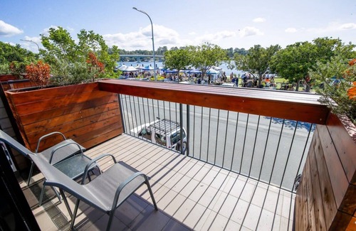 Batemans Bay Apartamento | Gorgeous 2-Bed Apartment By Shops and the River