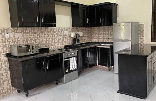 Mabibe Apartamento | Gorgeous 2 bedroom guest house with free Parking