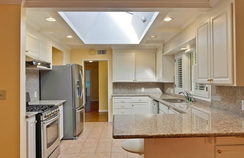 North Los Altos Casa | Gorgeous 2350 sq ft Ranch Home on a 14000 sq ft park-like Lot! Prime Location!!