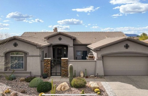 Anthem Country Club Casa | Gorgeous 3-bedroom home with private pool and hot tub in Anthem Country Club.