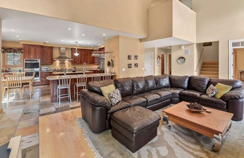 Ponderosa Trails Casa | Magnífico 4.200 Sf personalizado 6 Bedroom Home - Perfecto para familias