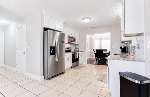 Conyers Casa | Gorgeous 4 Bedroom Home