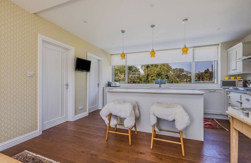 Bosham Casa | Gorgeous Bosham Family Home | Pass The Keys