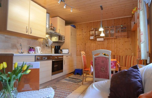 Helmbrechts Casa | Preciosa casa en Helmbrechts con terraza privada