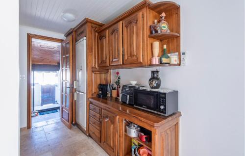 Le Rove Casa | Gorgeous Home In Le Rove With Wifi
