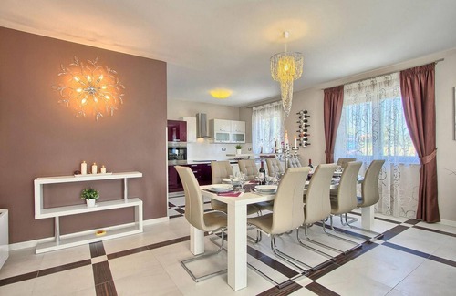 Banjole Casa | Preciosa casa en Pula