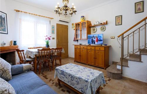 Santa Pola Casa | Gorgeous Home In Santa Pola With Wifi