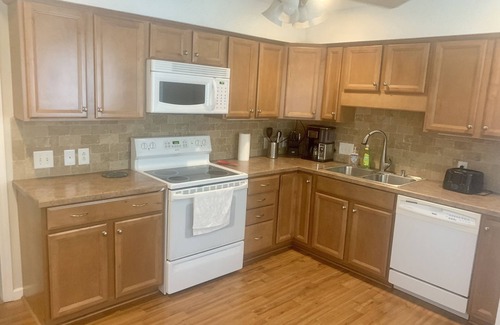 Charlotte Casa | Gorgeous Home with Incredible Location