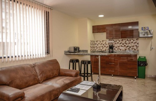 Astorga Apartamento | Preciosa cama King, bañera de hidromasaje, ascensor de una habitación y seguridad