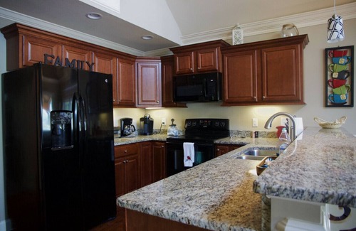 Lyman Casa | Gorgeous Lake House With Stunning Sunset Views!