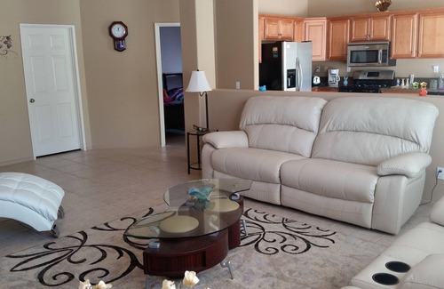 Rancho Del Oro Casa | Preciosa, luminosa, bien ventilada, espaciosa casa de 2 habitaciones, 2 baños con piscina / SPA