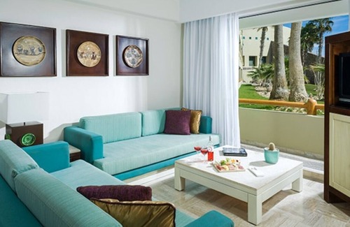 Puerto Peñasco Complejo | Gorgeous luxury resort suite for family or couples.