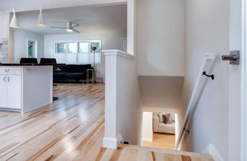 Madison Casa | Gorgeous MCM Ranch, Fantastic Location, 5 Min to UW Campus and Downtown Madison