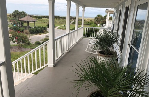 Tybee Island Casa | Precioso OCEAN Vistas y pasos para el paseo marítimo privado !!