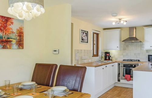 Caersws Chalet De Esquí | Alojamiento de 2 habitaciones en Little London, Nr Llandinam