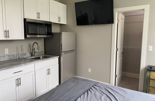 Sterling Apartamento | Gorgeous Remodeled Studios! Sterling! # 16